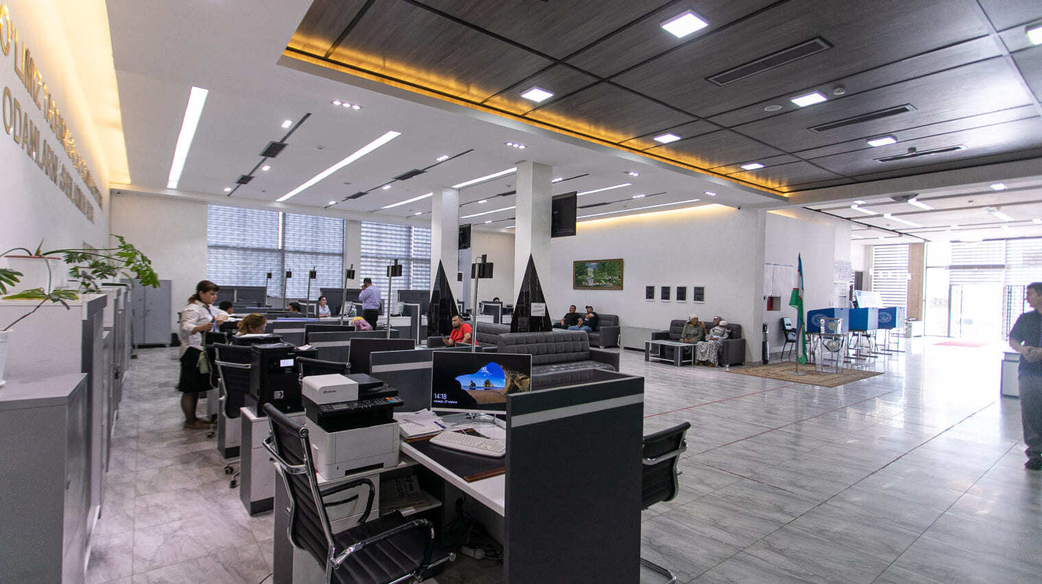 Construction of Xalq Bank (first project) — photo 7