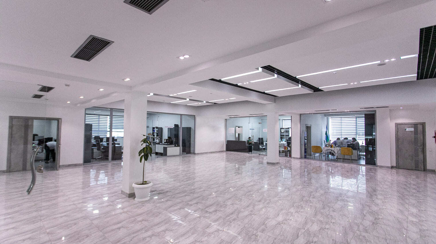 Construction of Xalq Bank (first project) — photo 2